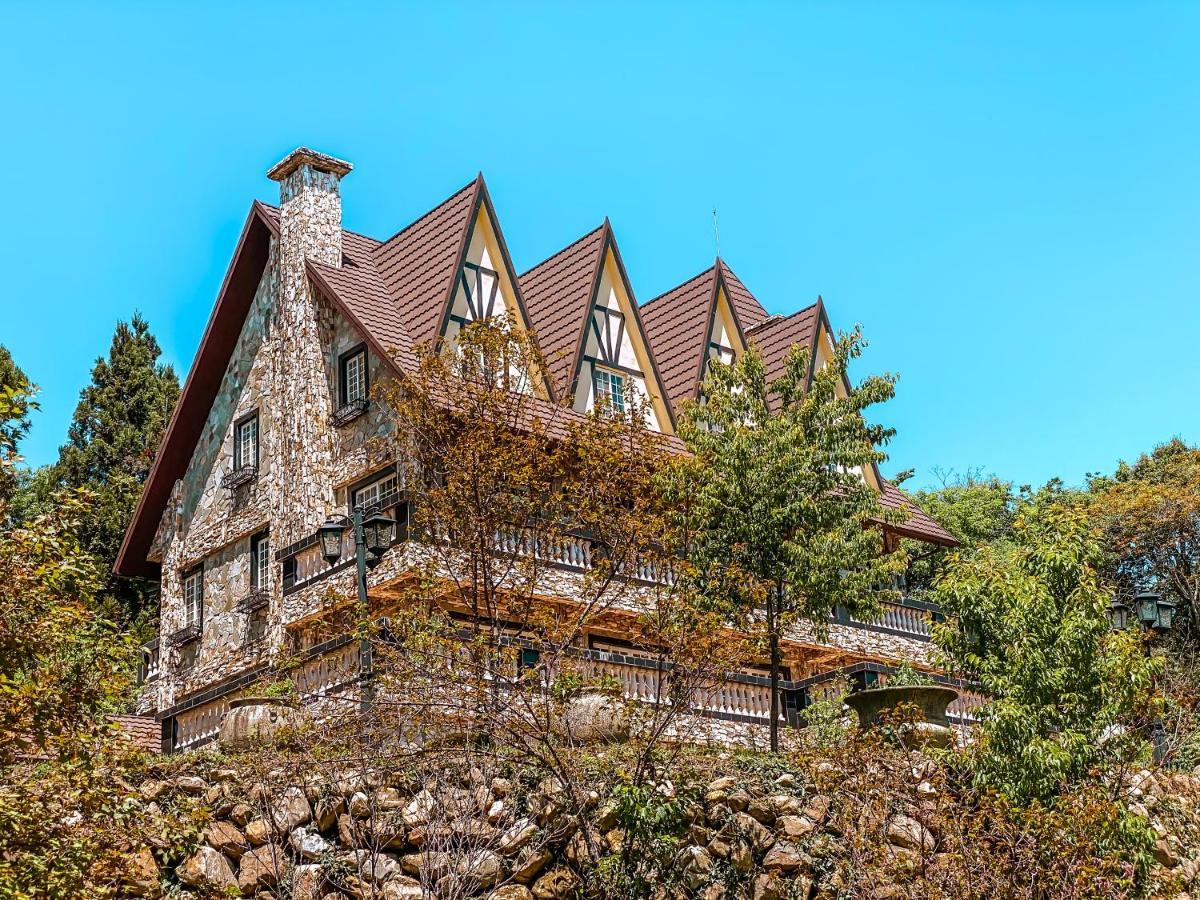 Eos Resort Ren'ai Exterior photo